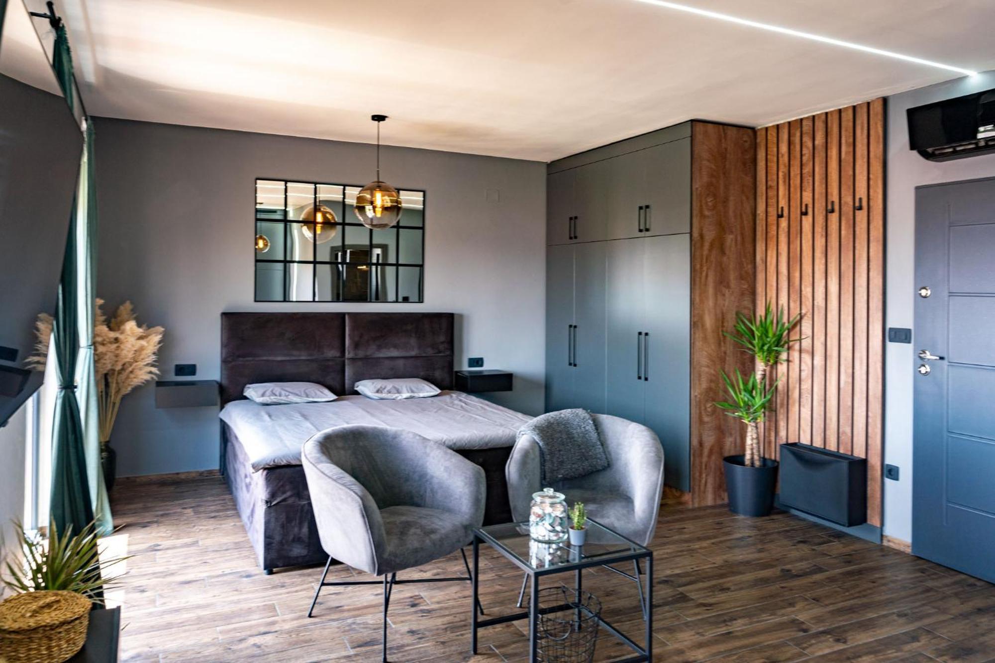 Modern Studio With A Beautiful View Раб Екстериор снимка