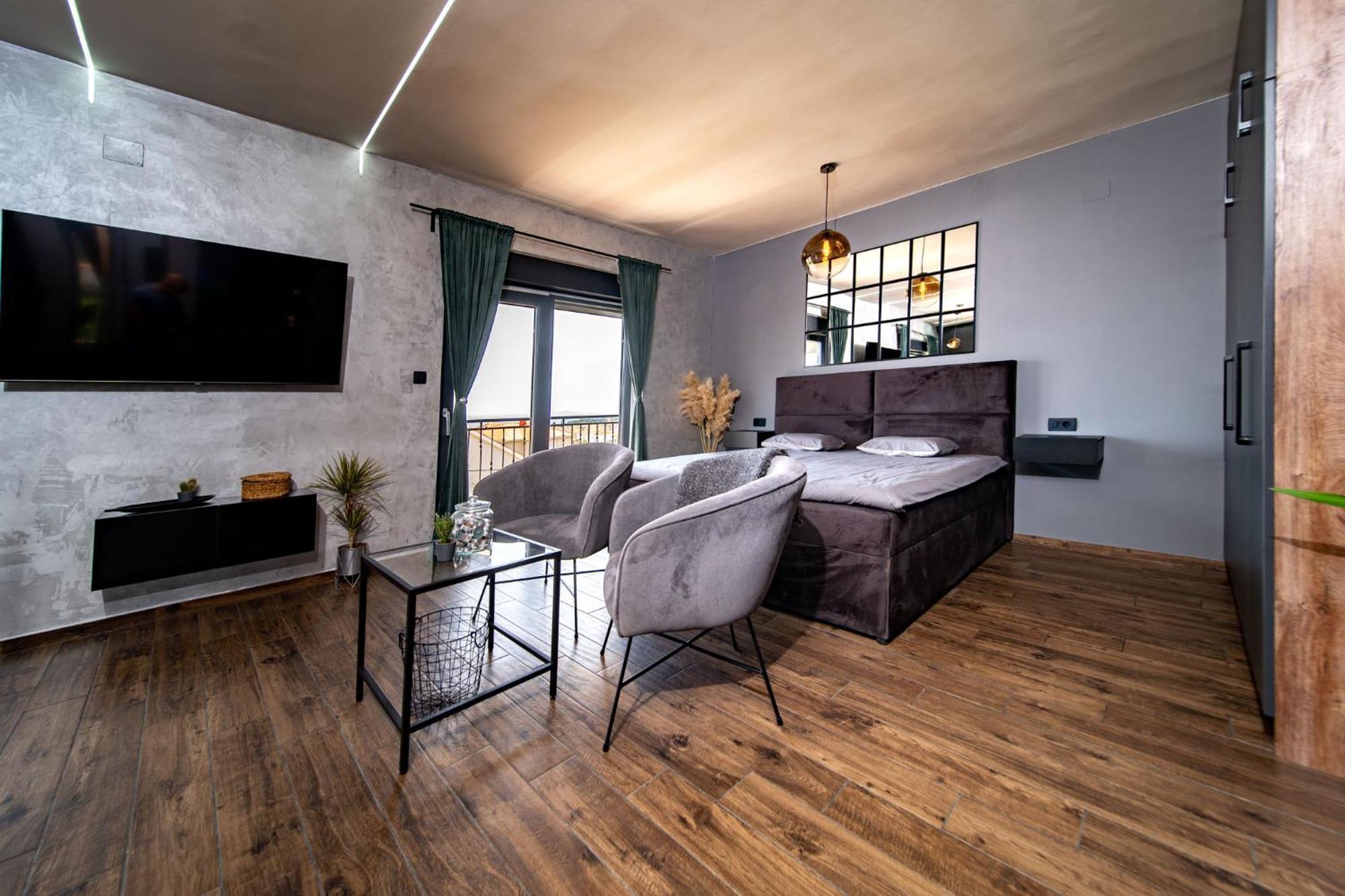 Modern Studio With A Beautiful View Раб Екстериор снимка